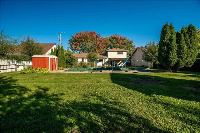 Additional image 37 of 329 MARGARET Ave