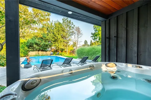 Additional image 44 of 97 OVERDALE Ave