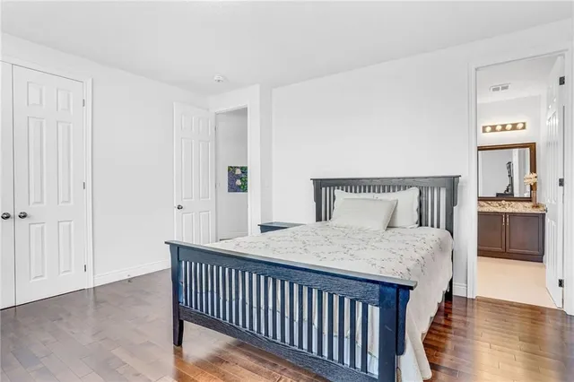 Additional image 19 of 26 ASCOLI Dr