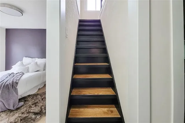 Additional image 30 of 49 CARRICK Ave