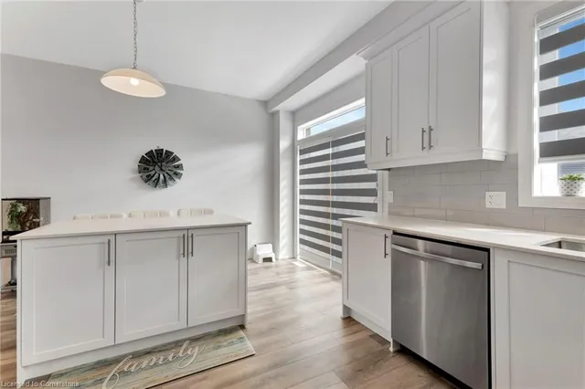 Additional image 13 of 61 Soho St Unit 59