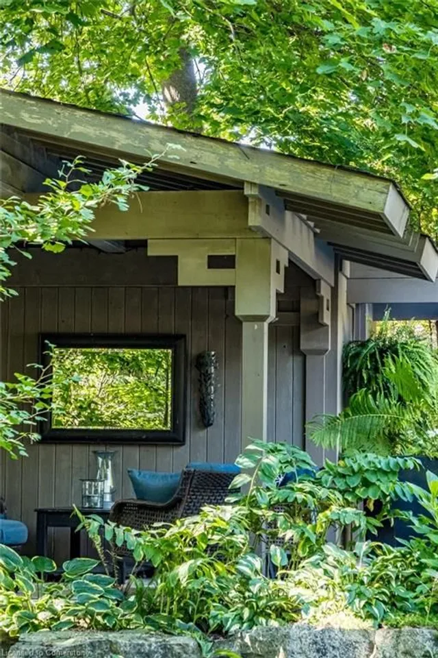 Additional image 44 of 858 Montgomery Dr