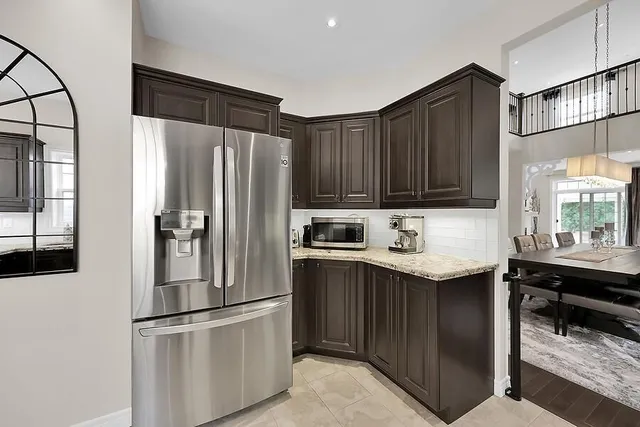 Additional image 15 of 38 BUTTERNUT GROVE Lane