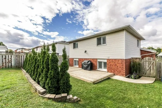 Additional image 30 of 698 ACADIA Dr