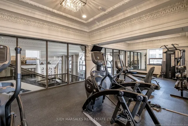 Additional image 19 of 112 King St Unit 1003