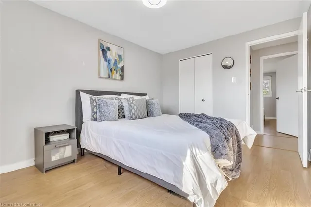 Additional image 40 of 6 Congress Cres