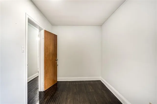 Additional image 19 of 170 LAKE Ave