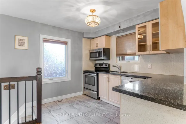 Additional image 13 of 118 Second St