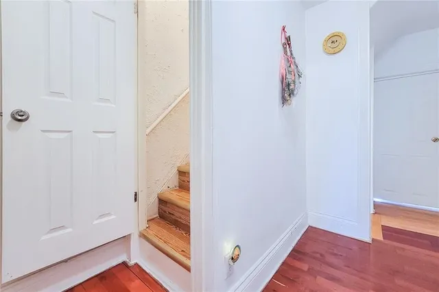 Additional image 24 of 56 ARTHUR Ave