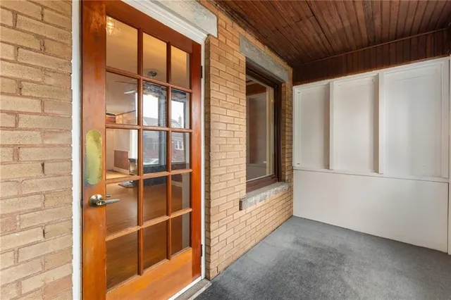 Additional image 3 of 46 GRAHAM Ave