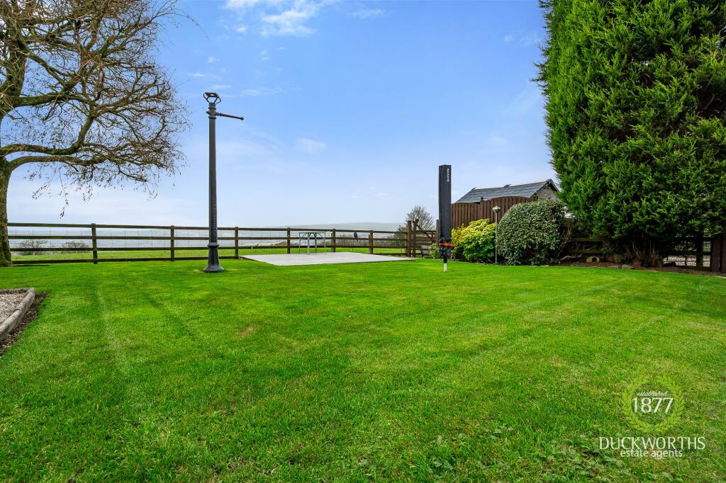 Additional image 71 of Meadow Head Lane, Darwen, BB3