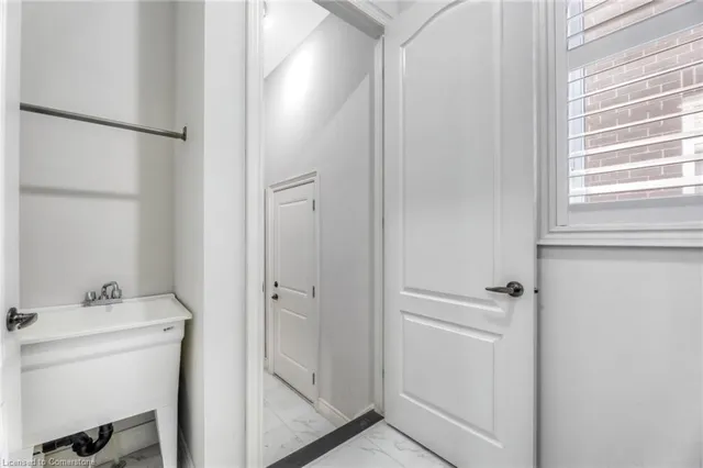 Additional image 21 of 27 Deerfield Lane