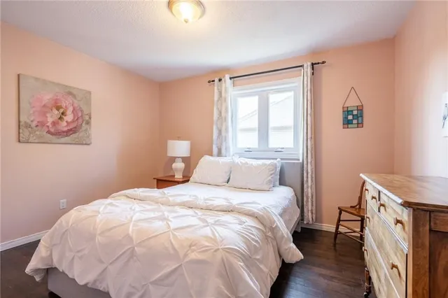 Additional image 20 of 117 LAURENDALE Ave