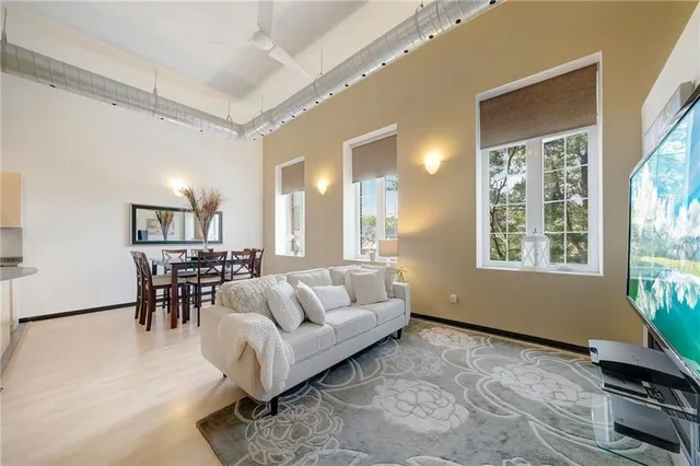 Additional image 8 of 73 GARFIELD Ave Unit 2A