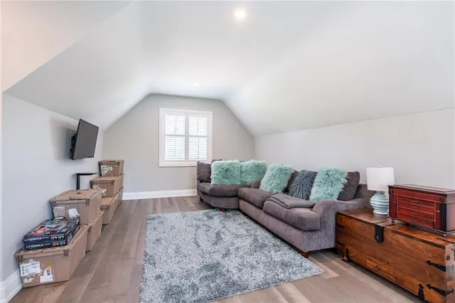 Additional image 28 of 81 FLANDERS Dr