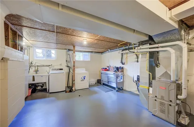 Additional image 25 of 1242 SHEFFIELD Rd