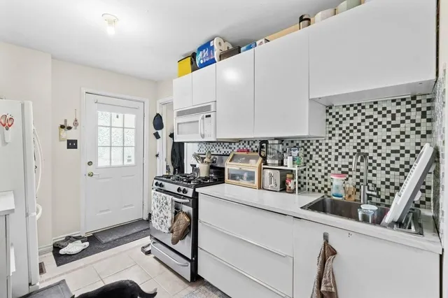 Additional image 23 of 1258 6 Hwy