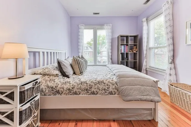 Additional image 23 of 33 MOUNTAIN Ave