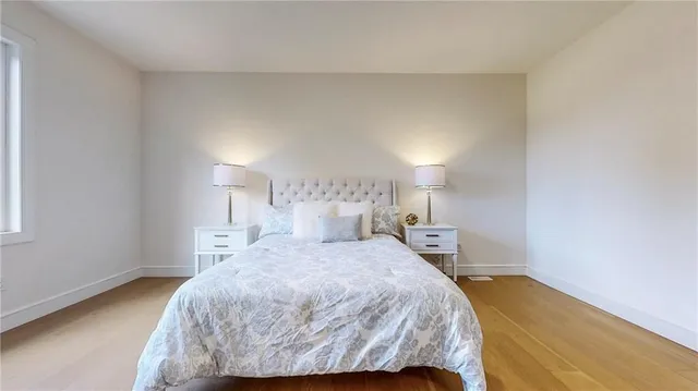 Additional image 44 of 48 MILLER Dr