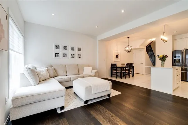 Additional image 12 of 32 GREENWICH Ave