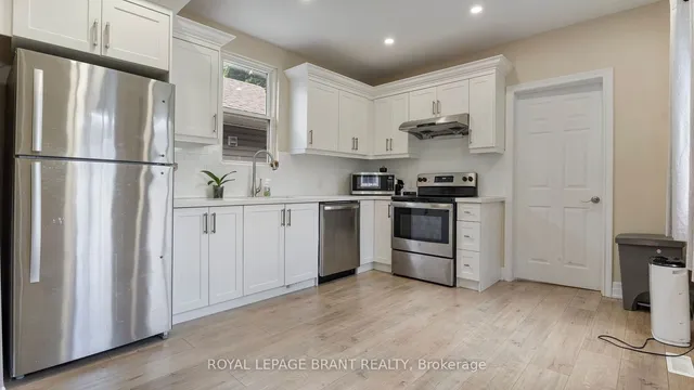 Additional image 7 of 33 Highland Ave