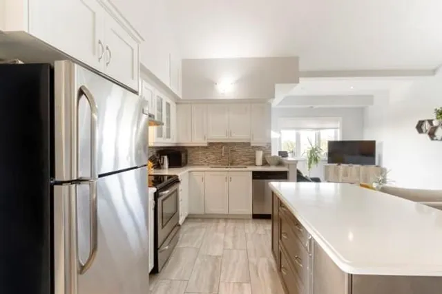 Additional image 8 of 170 ROCKHAVEN Lane Unit 317