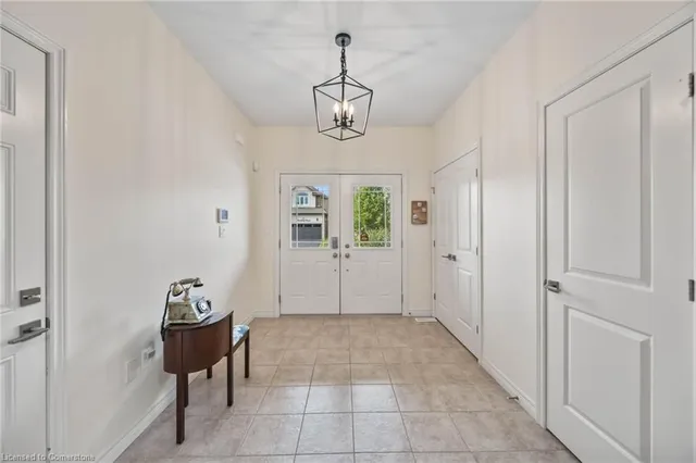 Additional image 5 of 8 Thornbury Court Crt