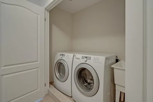 Additional image 28 of 370 STONEHENGE Dr Unit 11