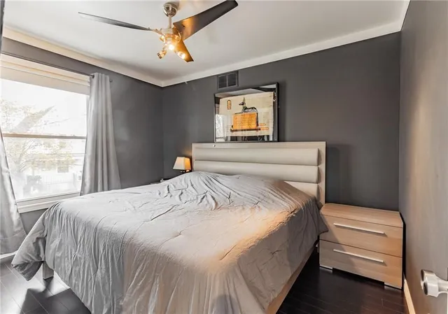 Additional image 20 of 195 KENSINGTON Ave