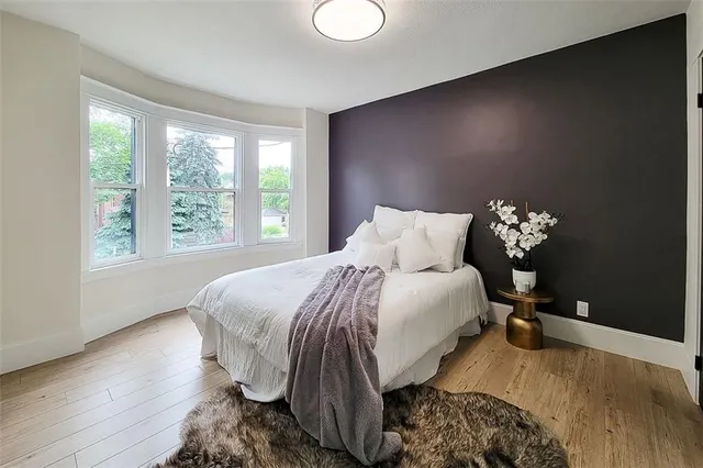 Additional image 22 of 49 CARRICK Ave