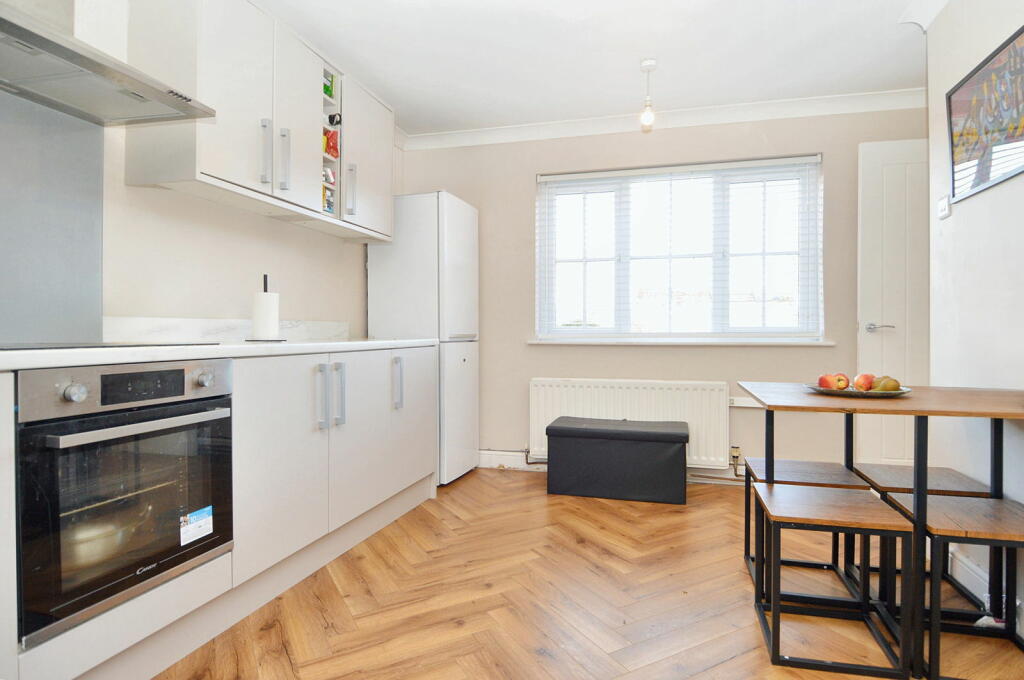 Additional image 17 of Snowdon Grove, Halesowen, B63 1JP