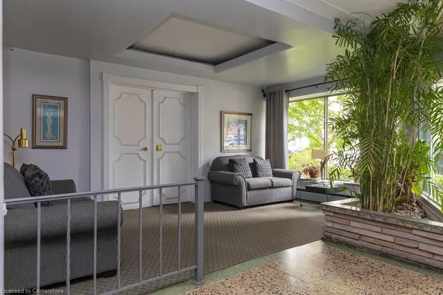 Additional image 10 of 40 Robinson St Unit 307