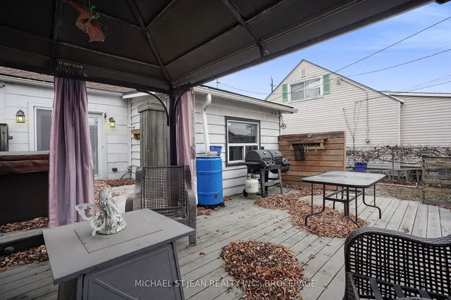 Additional image 30 of 296 Julian Ave