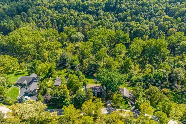 Additional image 49 of 704 Old Dundas Rd