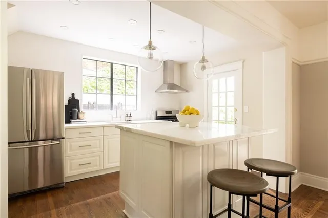 Additional image 17 of 124 Cline Ave