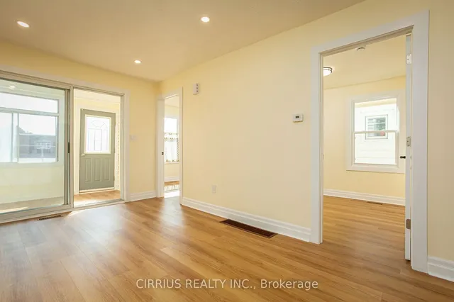 Additional image 7 of 48 East 18th St