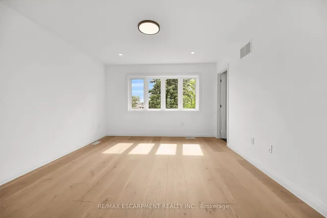 Additional image 25 of 35 Kingfisher Dr