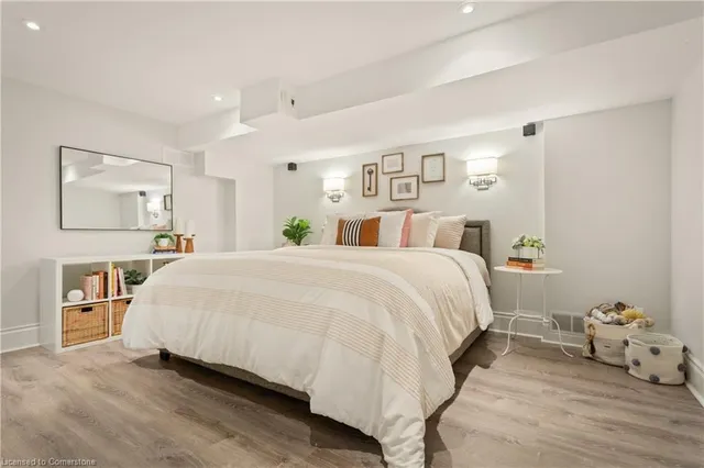 Additional image 33 of 659 Deervalley Rd