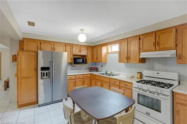 Additional image 29 of 2 Mark Pl