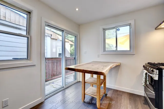 Additional image 12 of 94 Glendale Ave