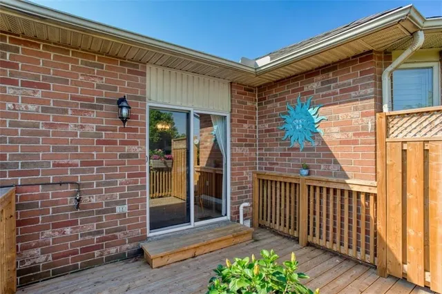 Additional image 37 of 102 NORTHERNBREEZE St