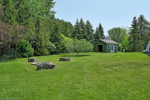 Additional image 16 of 27 Weneil Dr