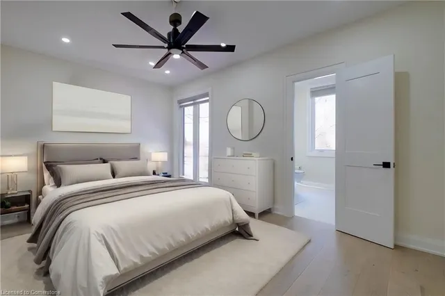 Additional image 31 of 117 Highland Rd