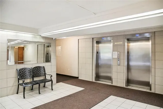 Additional image 3 of 1966 MAIN STREET Unit 1508