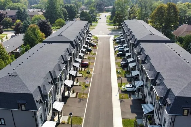 Additional image 43 of 187 WILSON St Unit 2