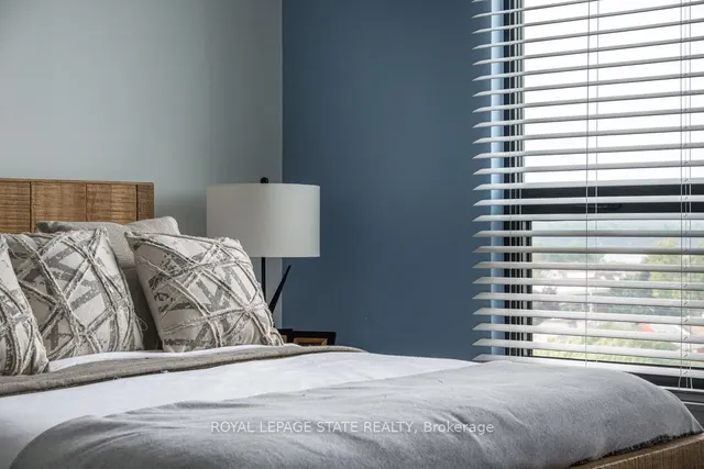 Additional image 31 of 181 James St Unit PH6