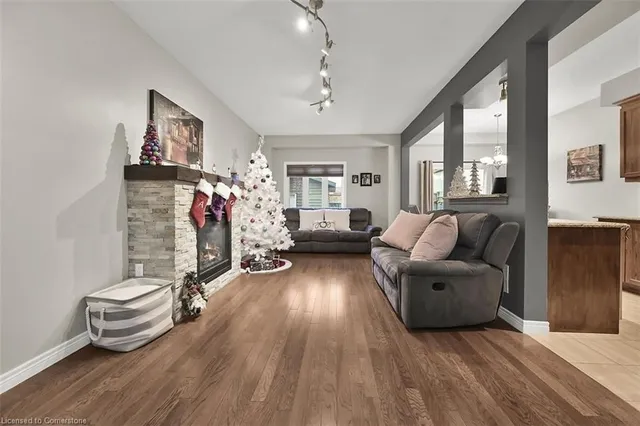 Additional image 4 of 35 WILLOWBANKS Terr
