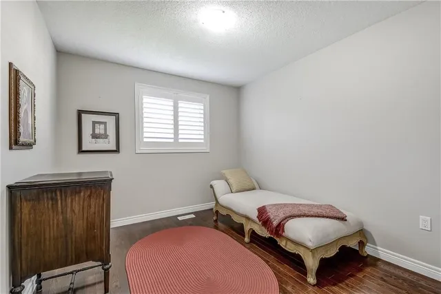 Additional image 30 of 69 MYERS Lane