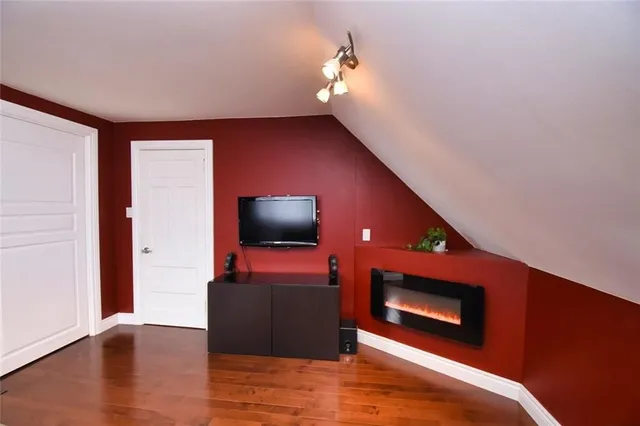 Additional image 25 of 207 EAST 24TH St