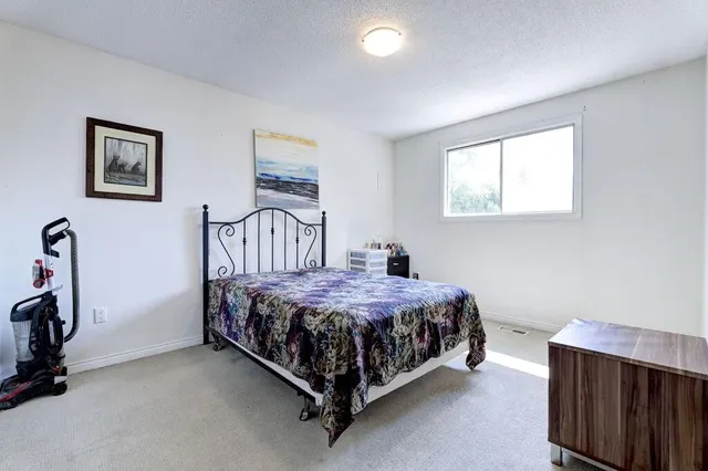 Additional image 20 of 591 TEMPLEMEAD Dr